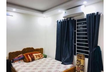 Bán nhà phố Thanh Lân, Hoàng Mai, 32m2 x 1.85 tỷ, lô góc. LH: 0912519472